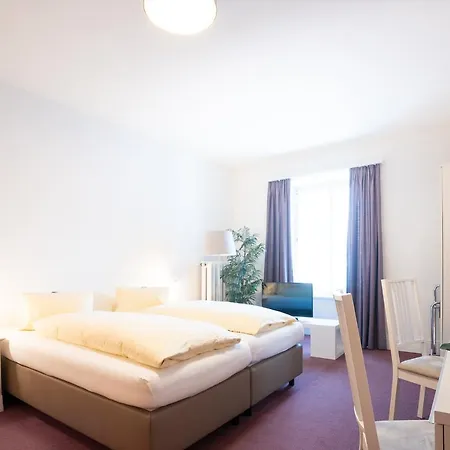 Hotel Landhaus Adler Frutigen Exterior photo